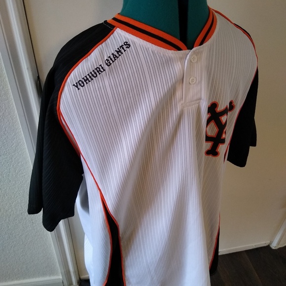 Yomiuri Giant Hayato Sakamoto Replica Jersey - Picture 3 of 5